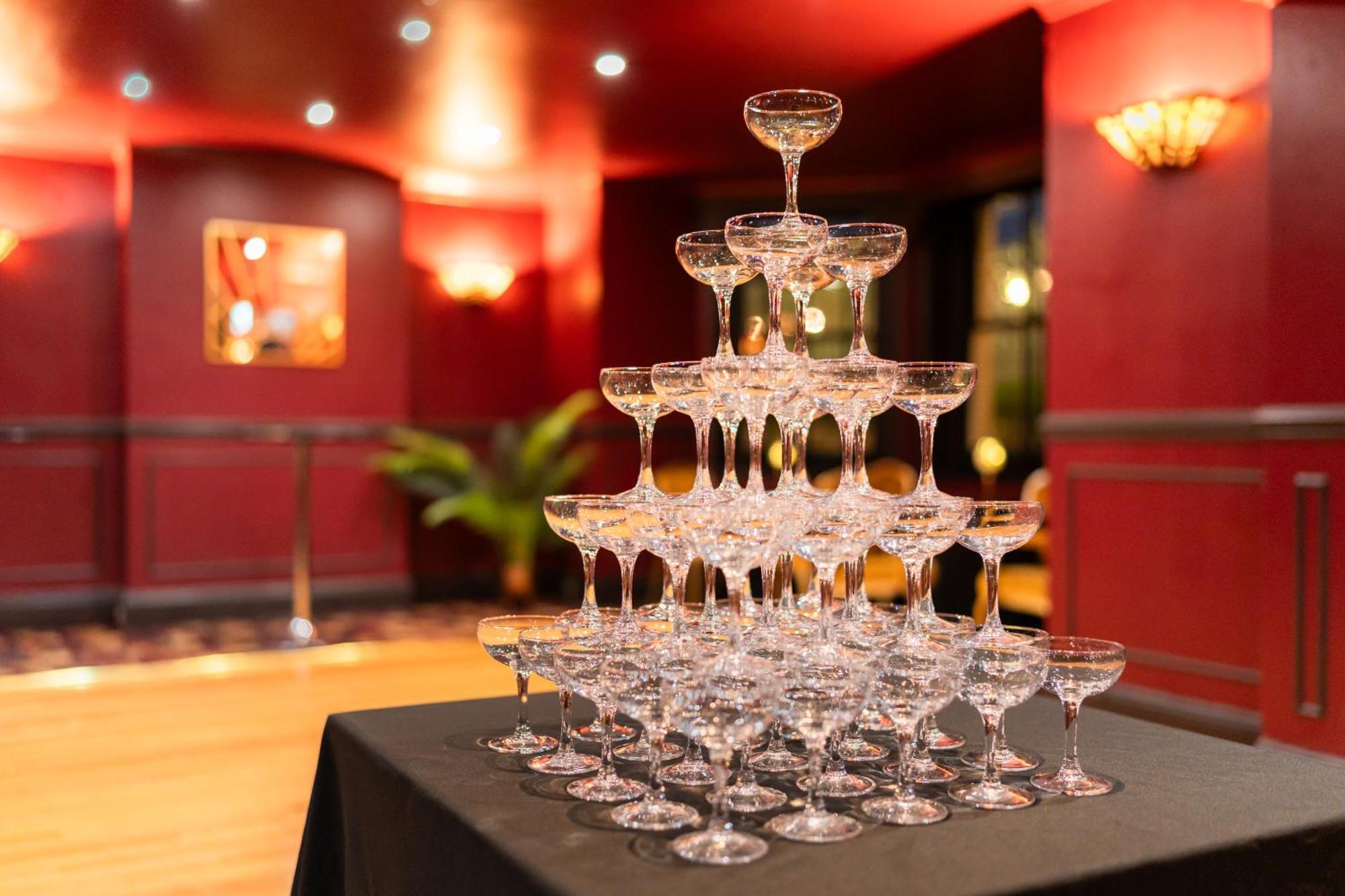 The Lansdowne, Отель 4*